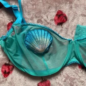 Adore Me Turquoise mermaid Seashell Bra